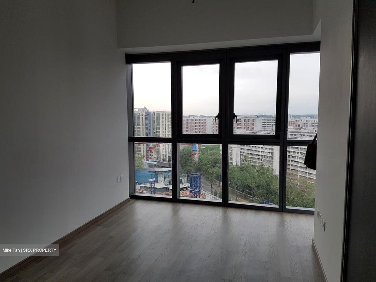Lakeville (D22), Condominium #502243671
